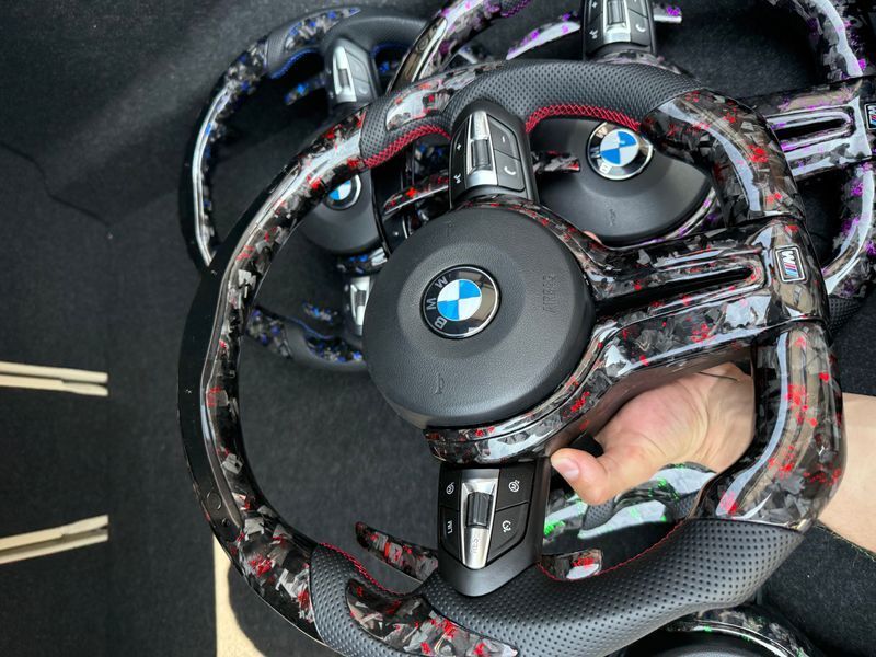 M Кермо Руль Червоний Карбон+ Led екран М3 стиль для BMW F series F10 F30 F11 F01 F02 F20 F21 F22 F23 F31 F32 F33 F36 X3 F25 F26 F15 F16 BM-6 фото