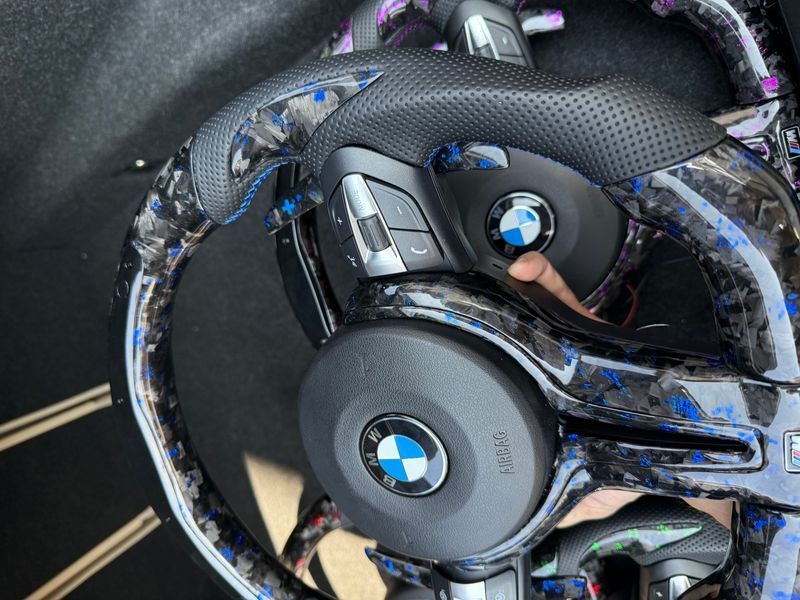 M Кермо Руль Синій Карбон + Led екран М3 стиль для BMW F series F10 F30 F11 F01 F02 F20 F21 F22 F23 F31 F32 F33 F36 X3 F25 F26 F15 F16 BM-7 фото