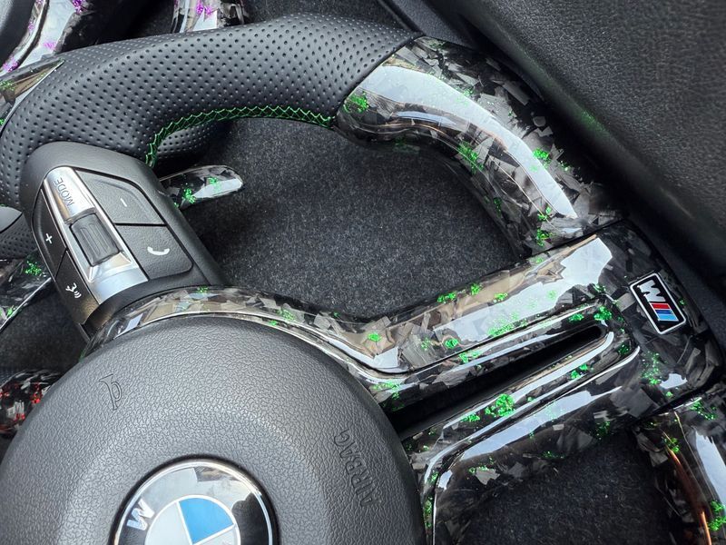M Кермо Руль Зелений Карбон + Led екран М3 стиль для BMW F series F10 F30 F11 F01 F02 F20 F21 F22 F23 F31 F32 F33 F36 X3 F25 F26 F15 F16 BM-8 фото